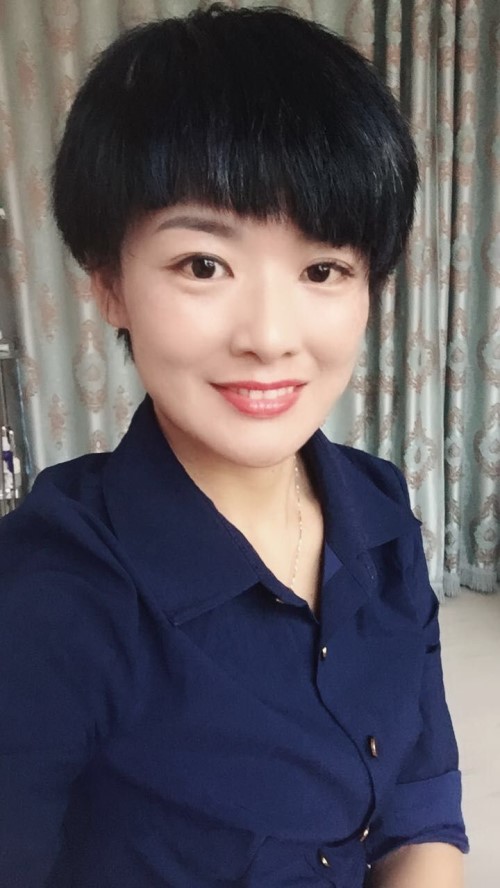 纖指圓夢想！保定東方技工學(xué)校創(chuàng)業(yè)者——李丹！  