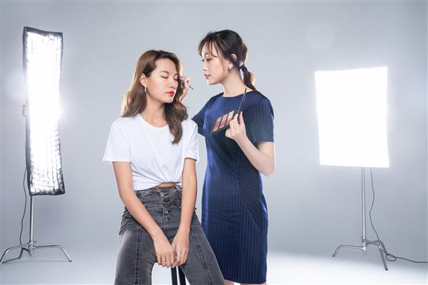 淄博哪里可以學(xué)習(xí)化妝？