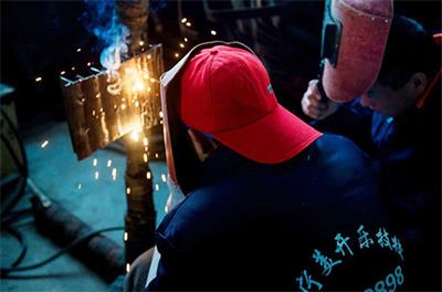 濟寧有學電工的地方嗎？