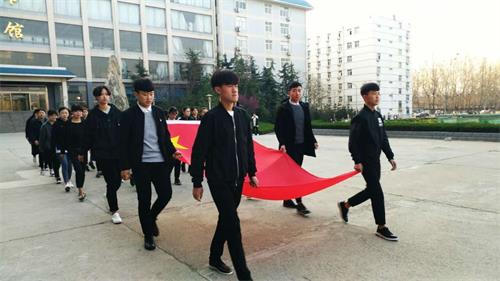 山東人民專修學院都招收哪些學生？學校有哪些特色？