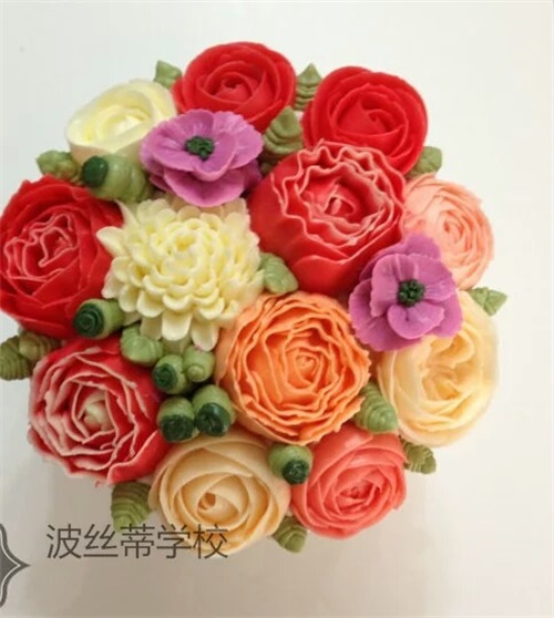 煙臺波斯蒂糕點培訓學校韓式裱花班開班啦！趕快來圍觀！