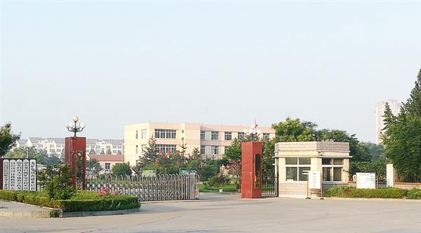 山東龍口礦業(yè)集團(tuán)高級(jí)技工學(xué)校怎么樣？學(xué)校都有什么專業(yè)？