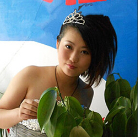 畢業(yè)學員:高級彩妝精英班——董英楠