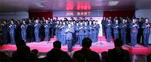 傳遞正能量！山東東營(yíng)金盾司法學(xué)校隆重舉行期末表彰大會(huì)暨家長(zhǎng)會(huì)