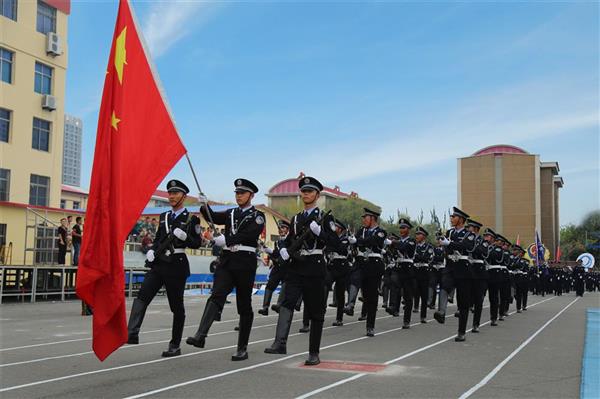 報名山東東營金盾司法學校特警專業(yè)需要滿足什么條件？